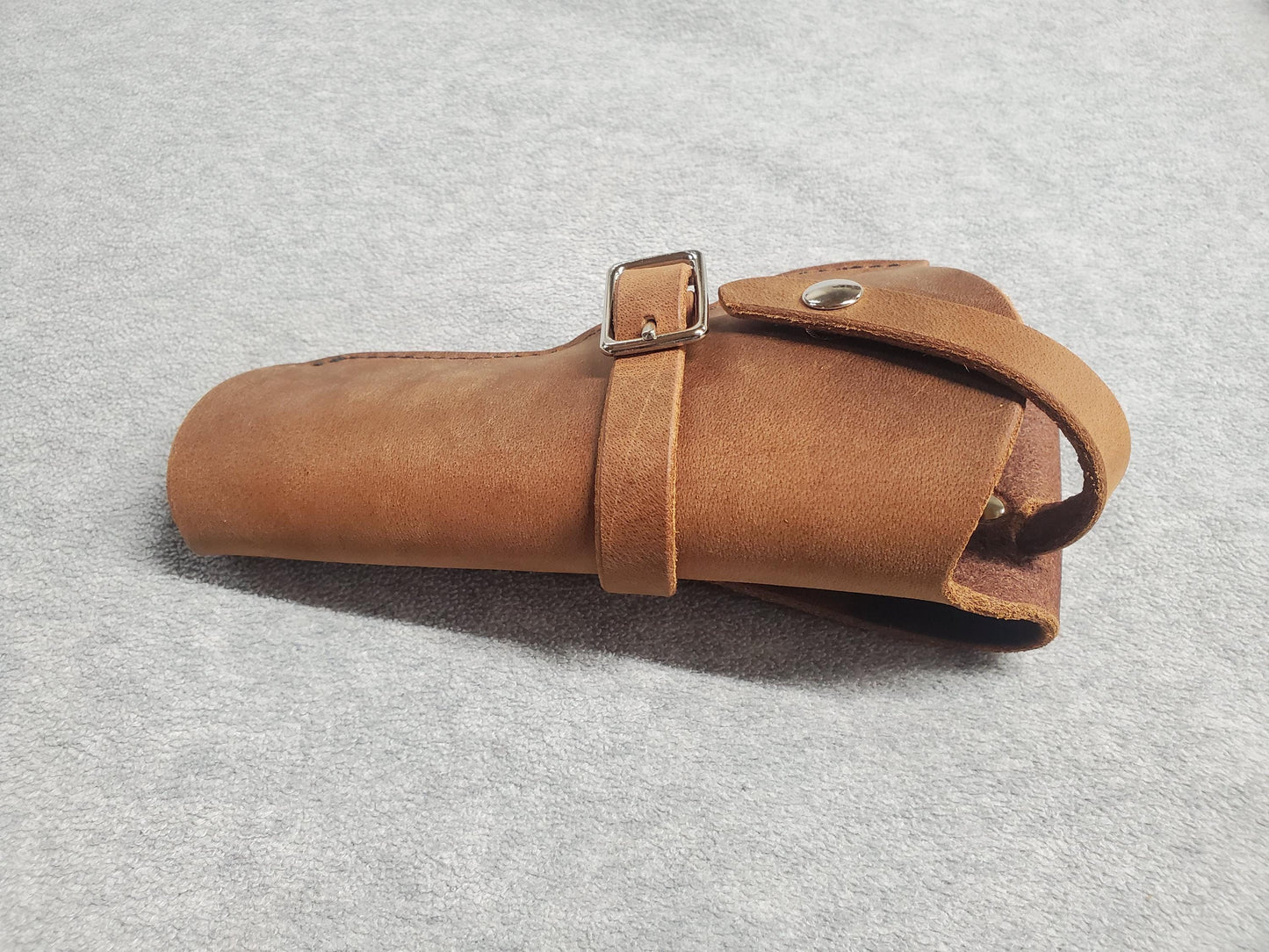Ruger SP101 Leather Holster, with snap strap and barrel strap - Made in USA
