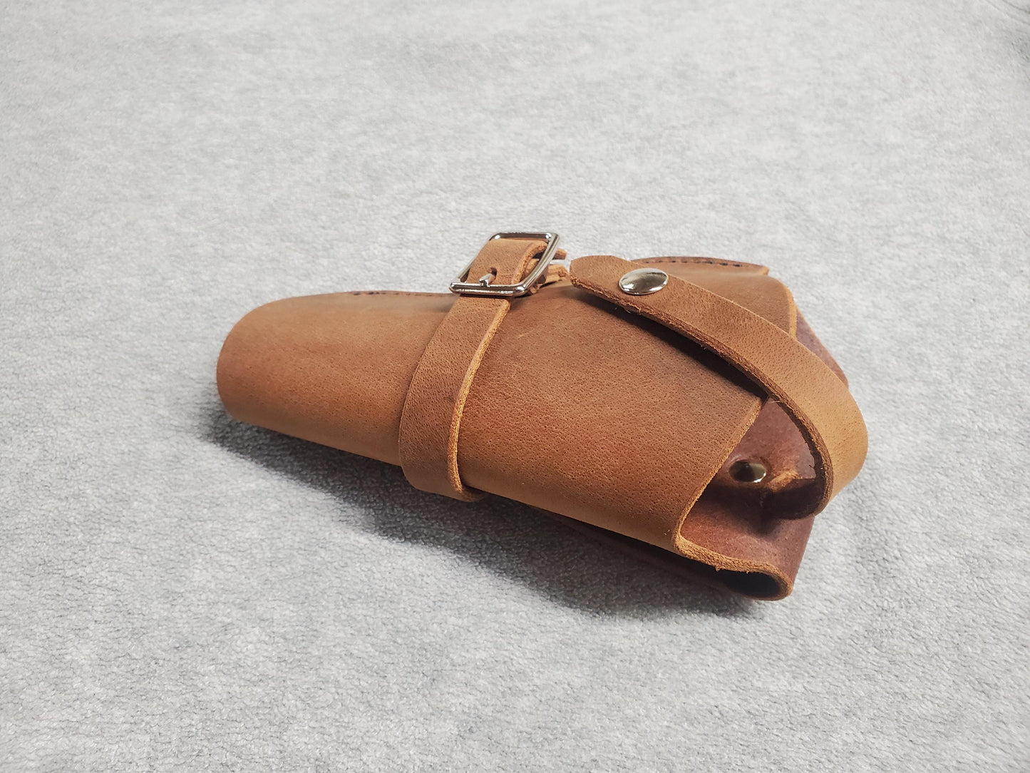 Ruger SP101 Leather Holster, with snap strap and barrel strap - Made in USA