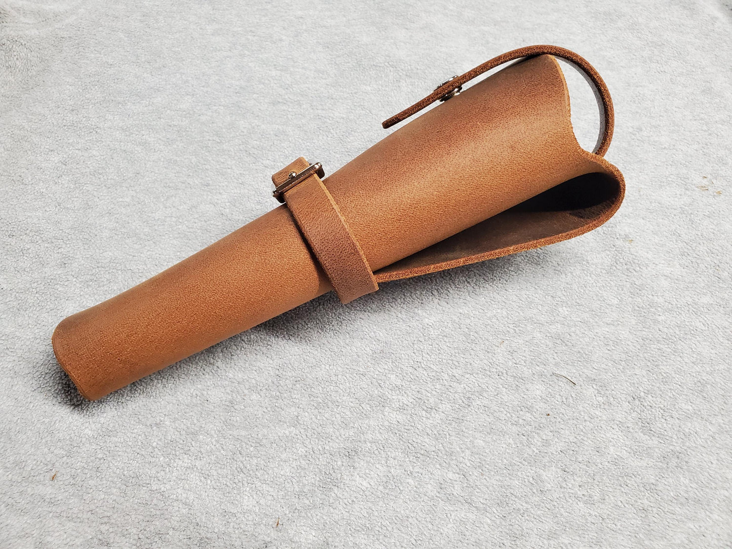 Taurus M44 Leather Holster, with snap strap and barrel strap - Made in USA