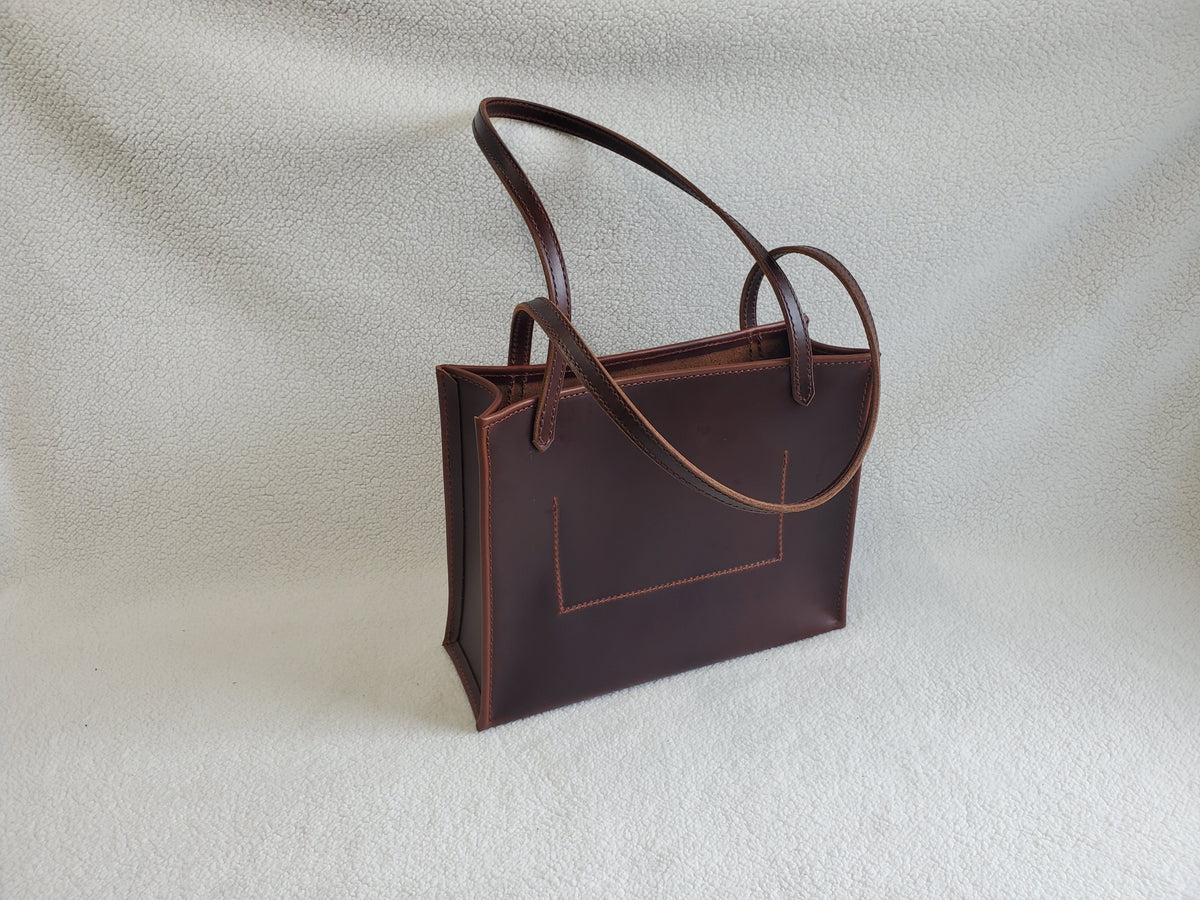 Tote Bag | Oil-tanned Leather | Structured Design